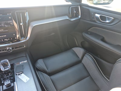 2024 Volvo S60 Plus Black Edition