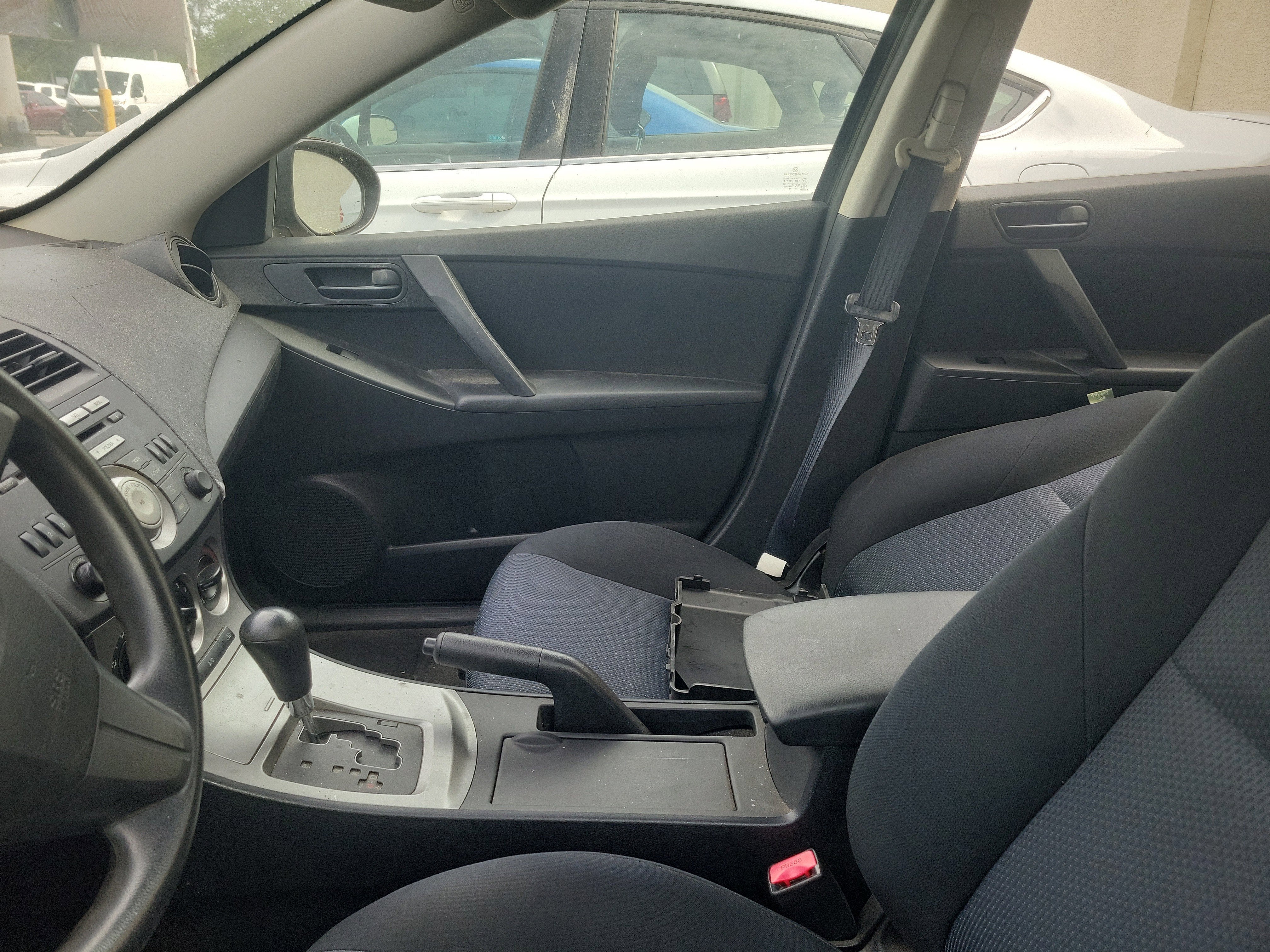 2010 Mazda Mazda3 i Sport