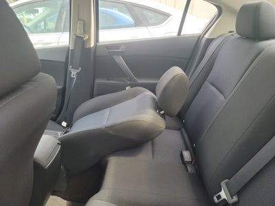 2010 Mazda Mazda3 i Sport