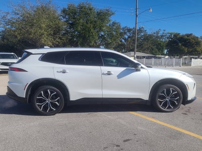 2025 Toyota Crown Signia XLE