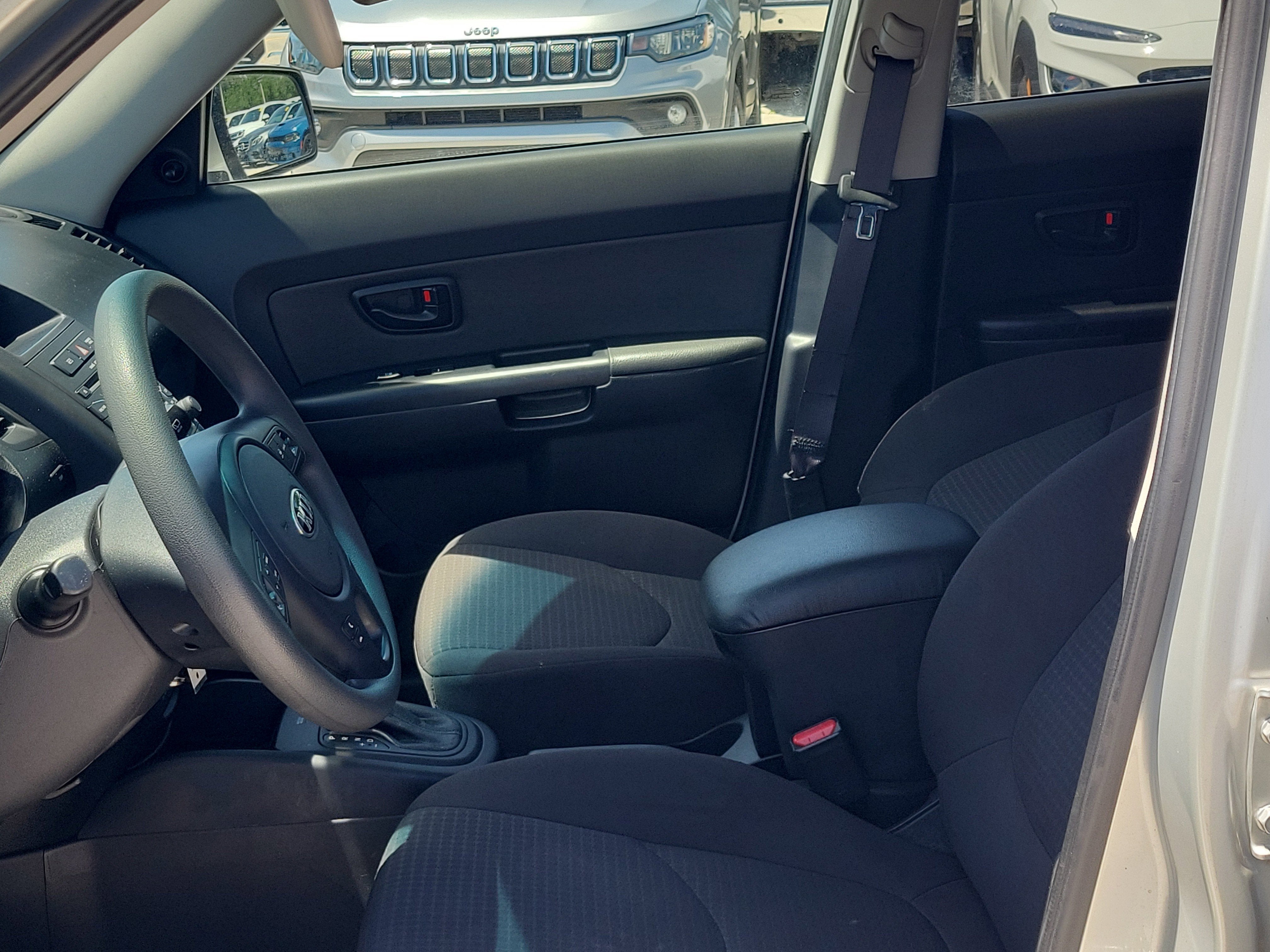 2013 Kia Soul Base