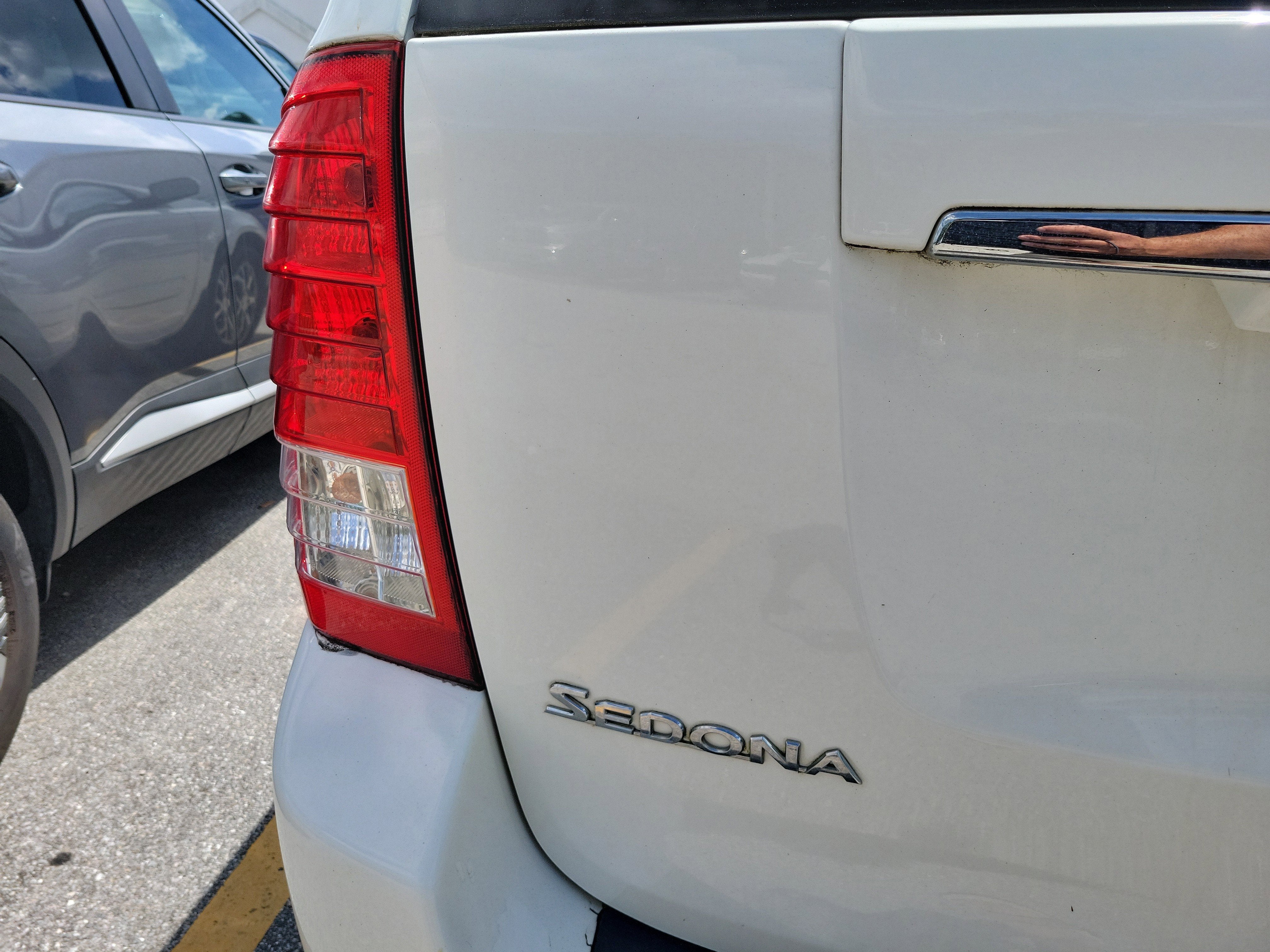 2014 Kia Sedona LX