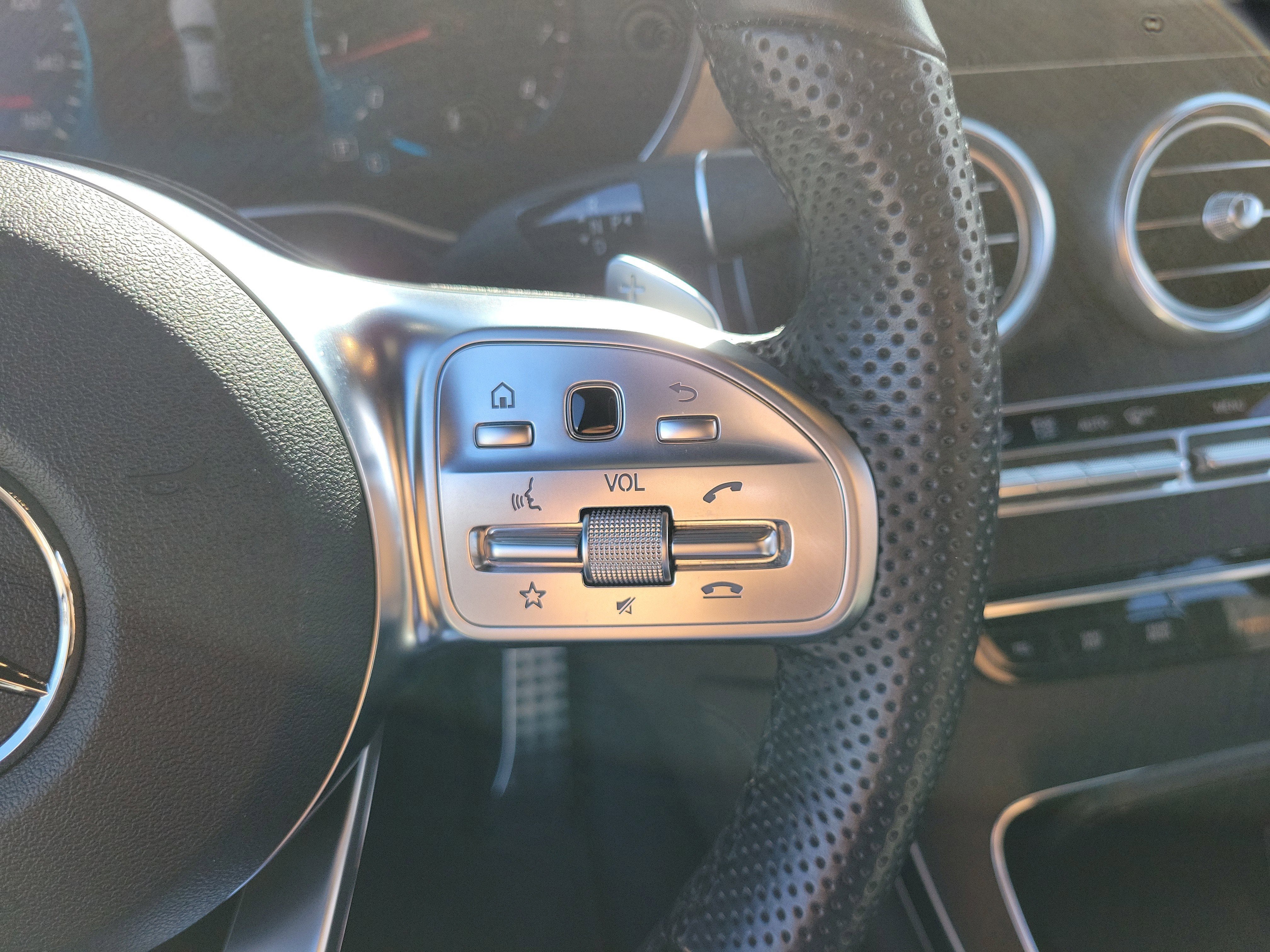 2021 Mercedes-Benz GLC GLC 300