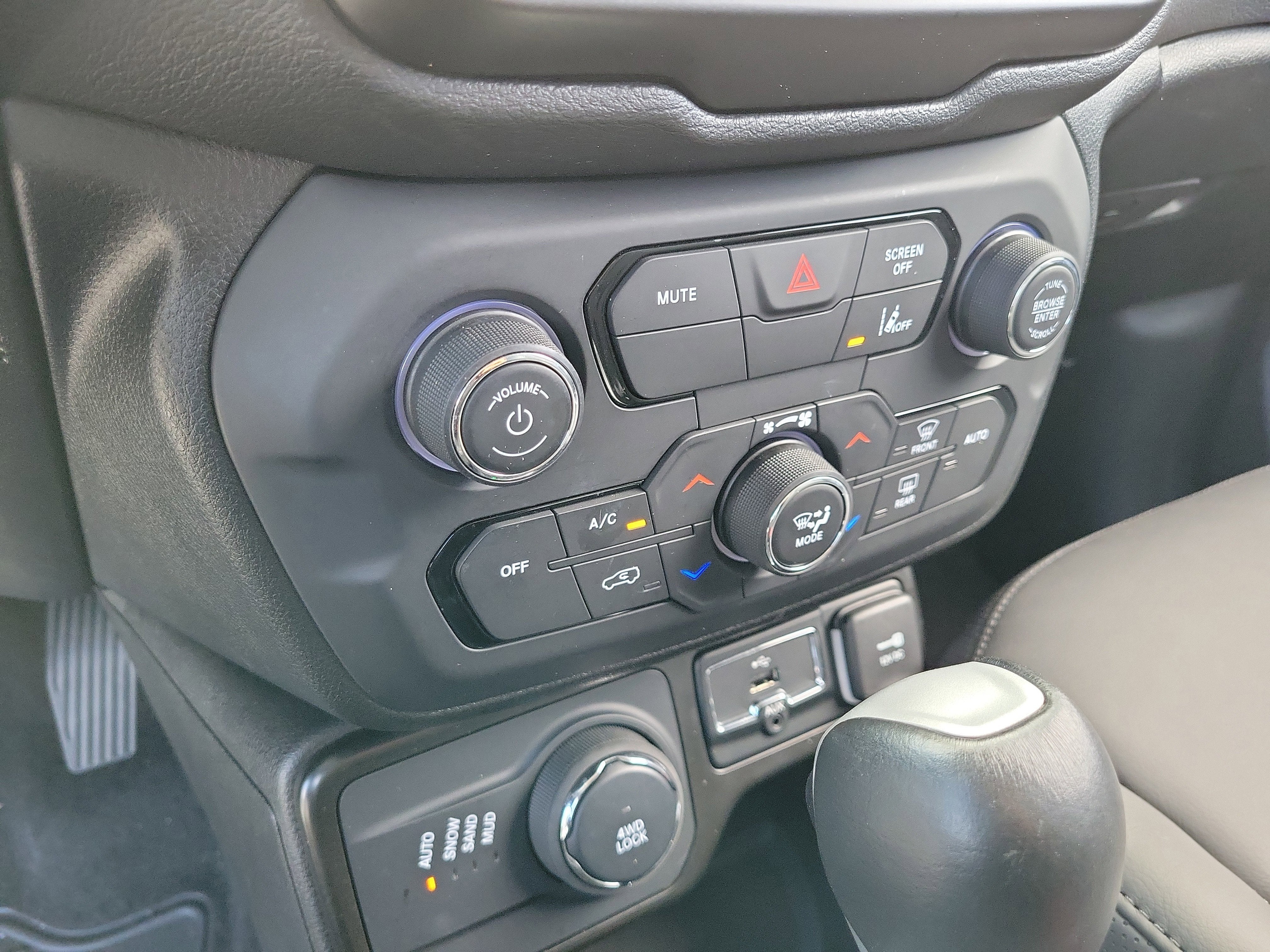 2023 Jeep Renegade Limited