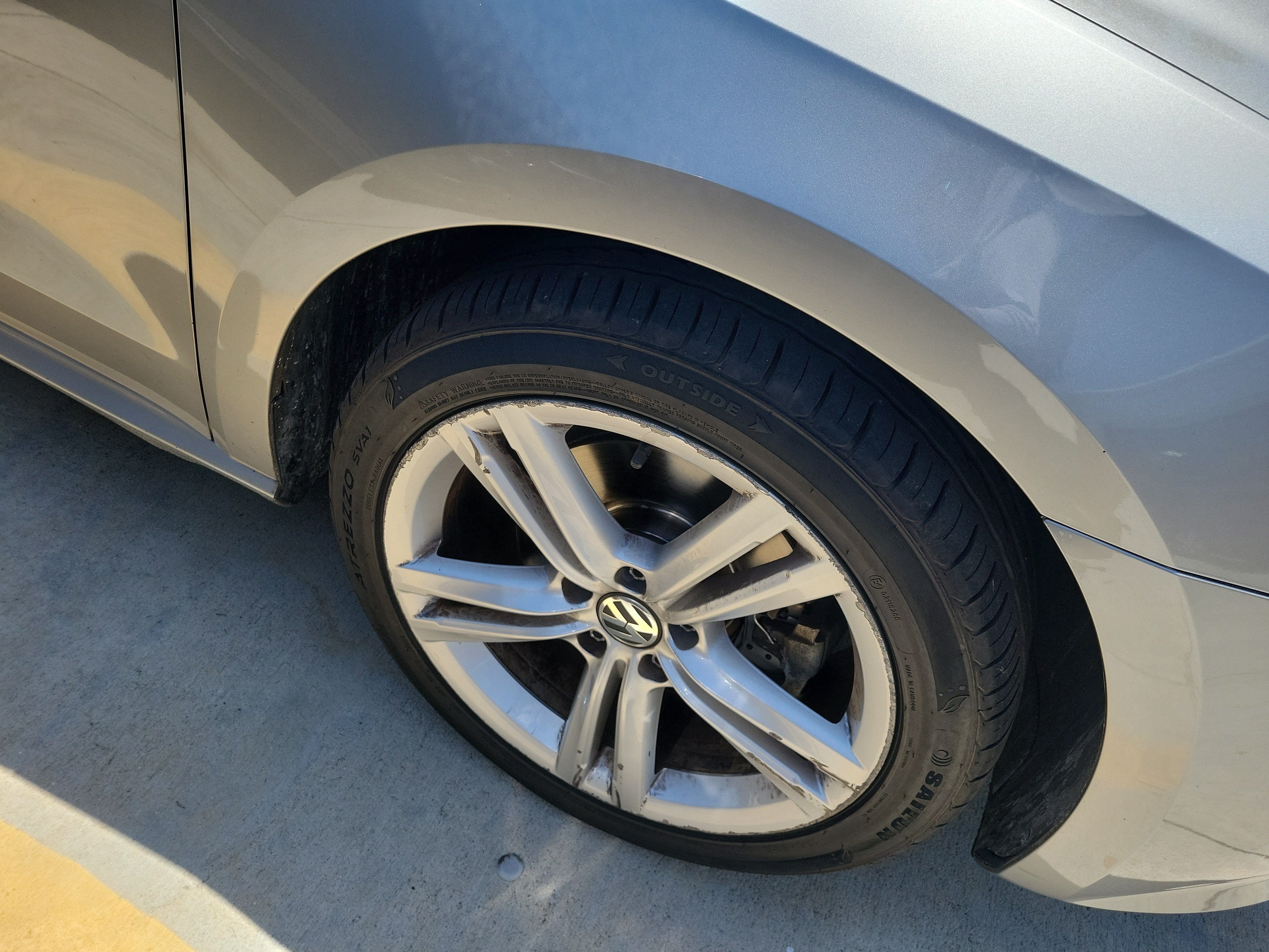 2014 Volkswagen Passat SE