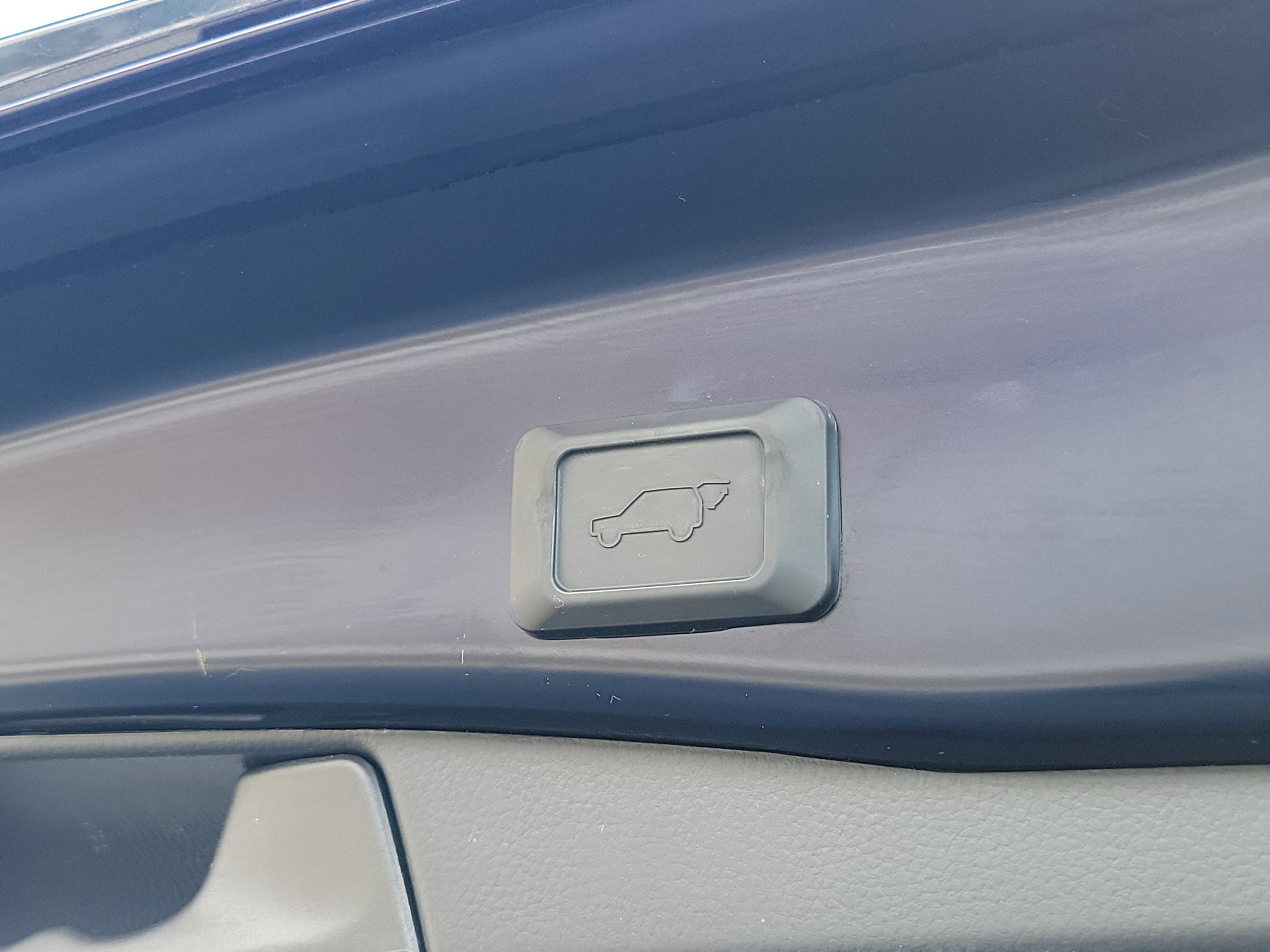 2019 Toyota RAV4 Hybrid XSE