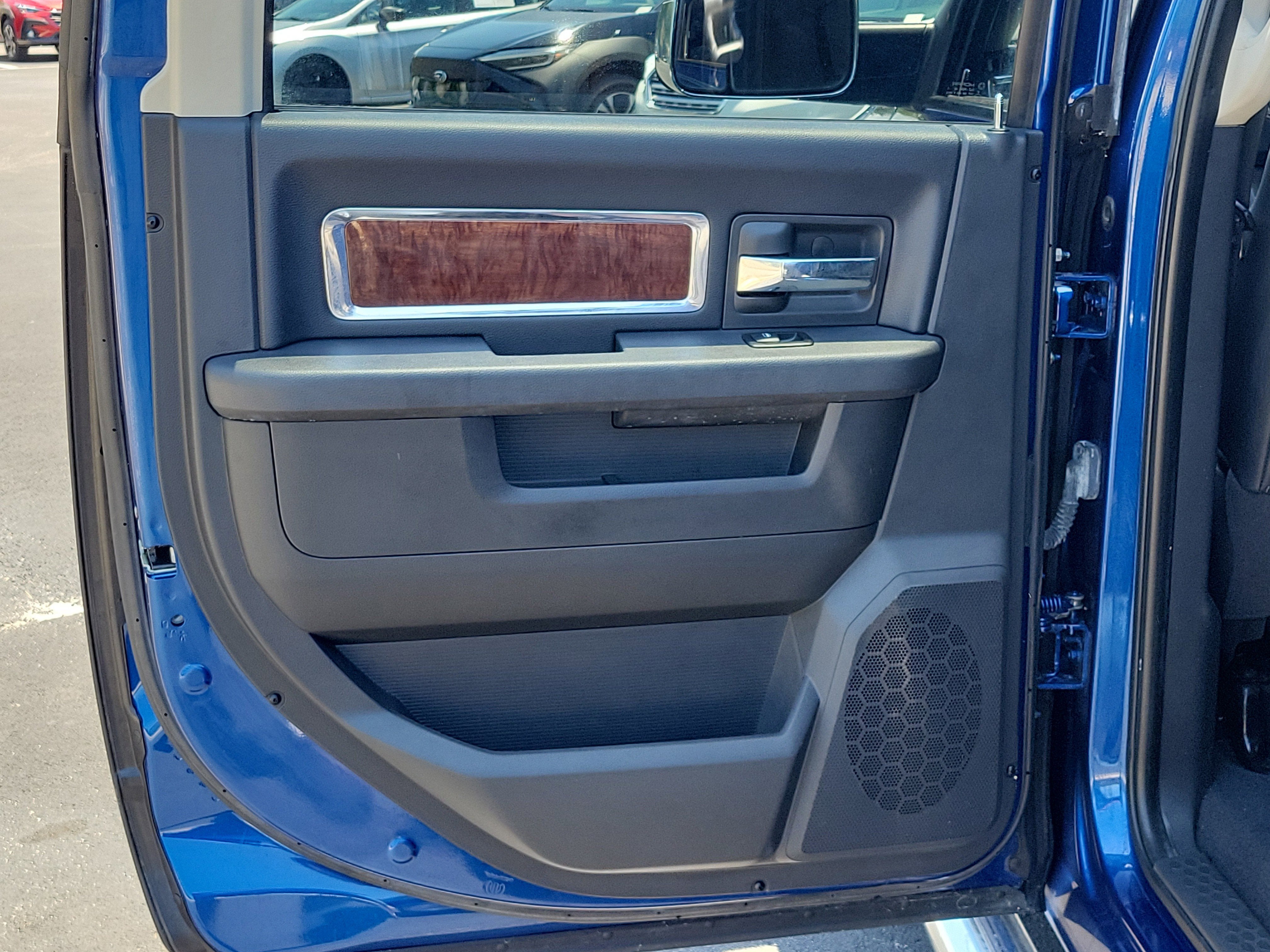 2011 RAM 2500 Laramie