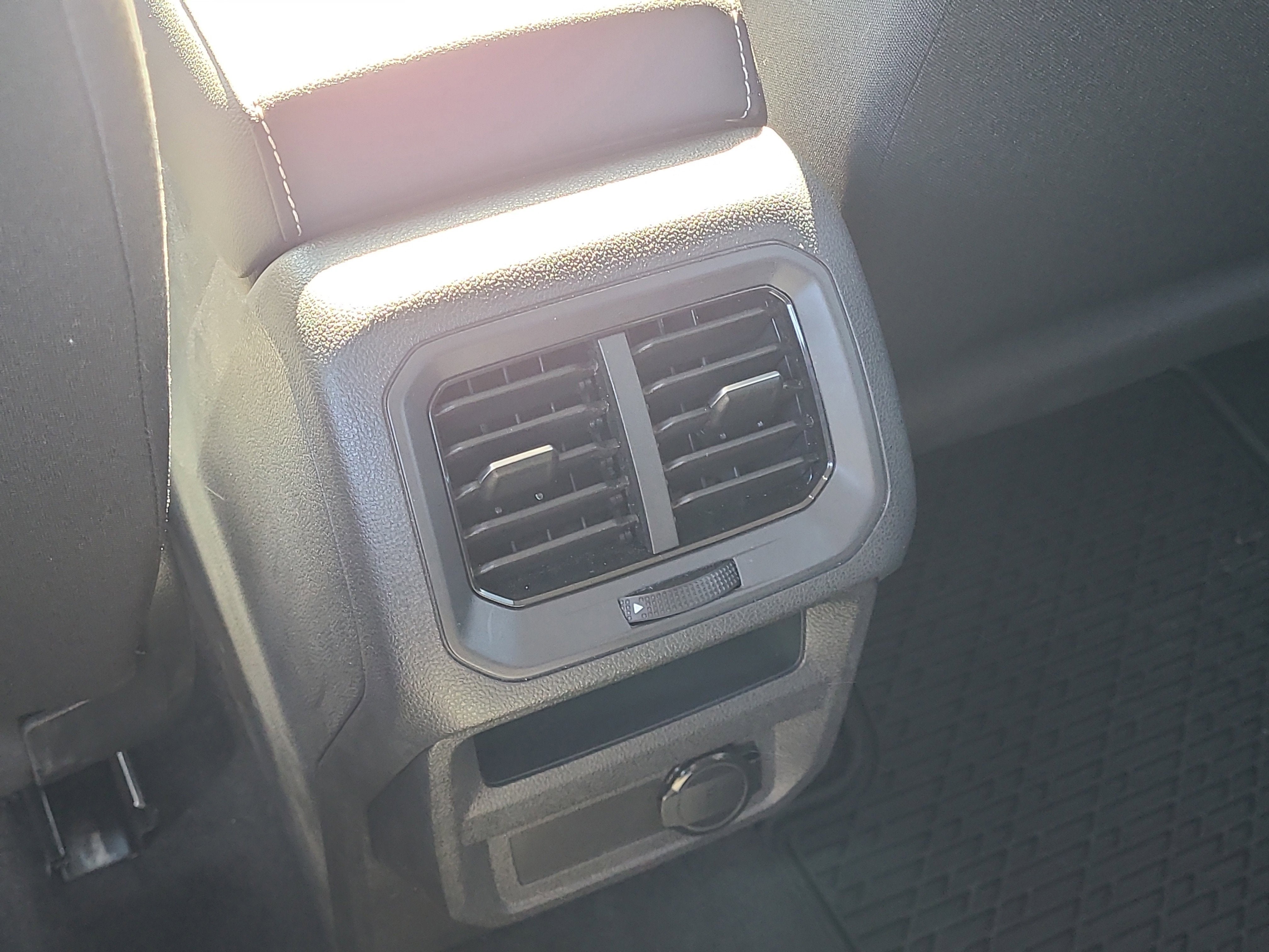 2022 Volkswagen Tiguan S