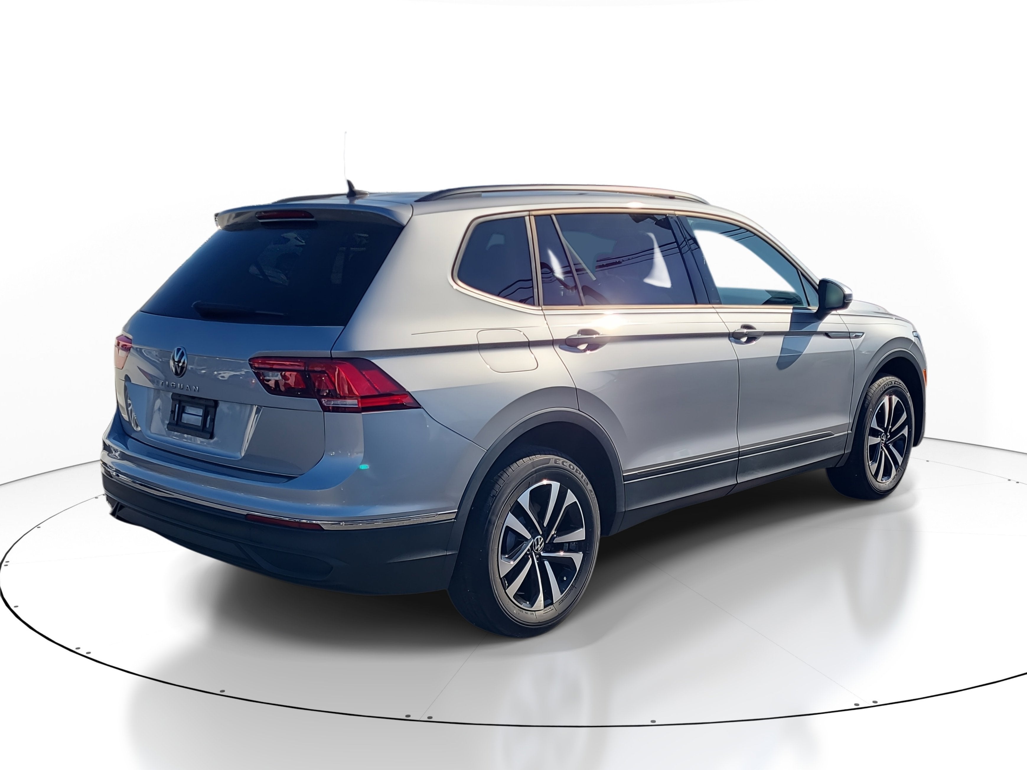 2022 Volkswagen Tiguan S