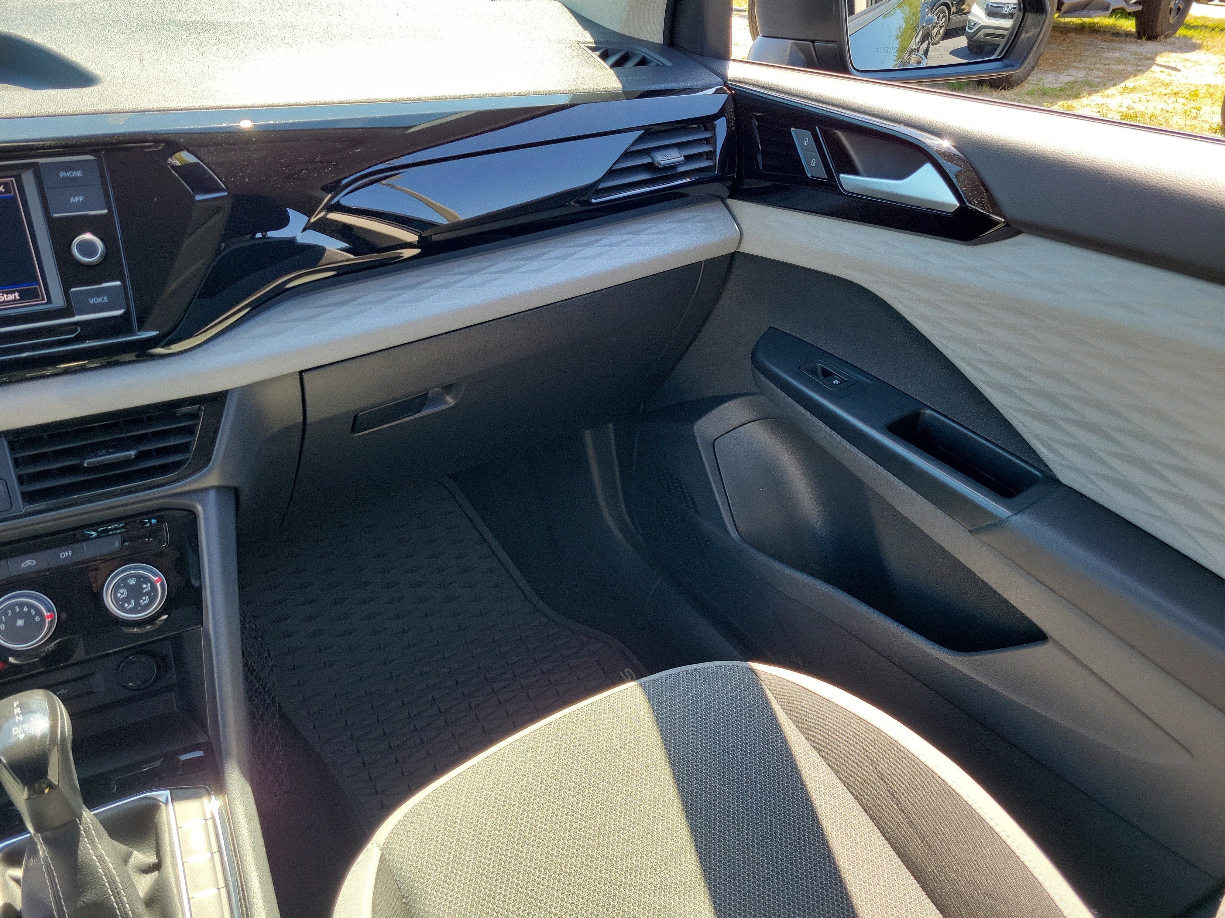 2023 Volkswagen Taos S