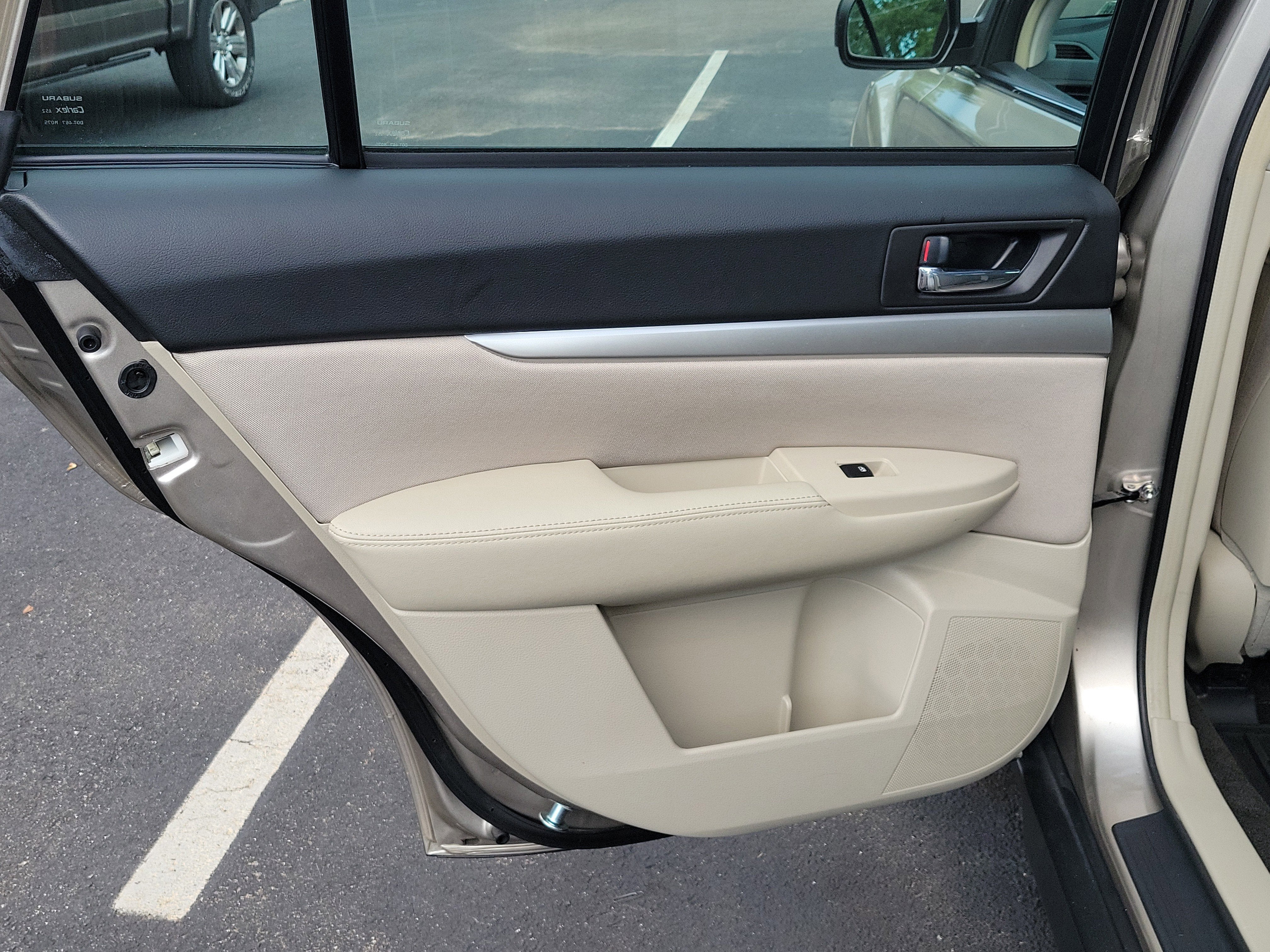 2014 Subaru Outback 2.5i