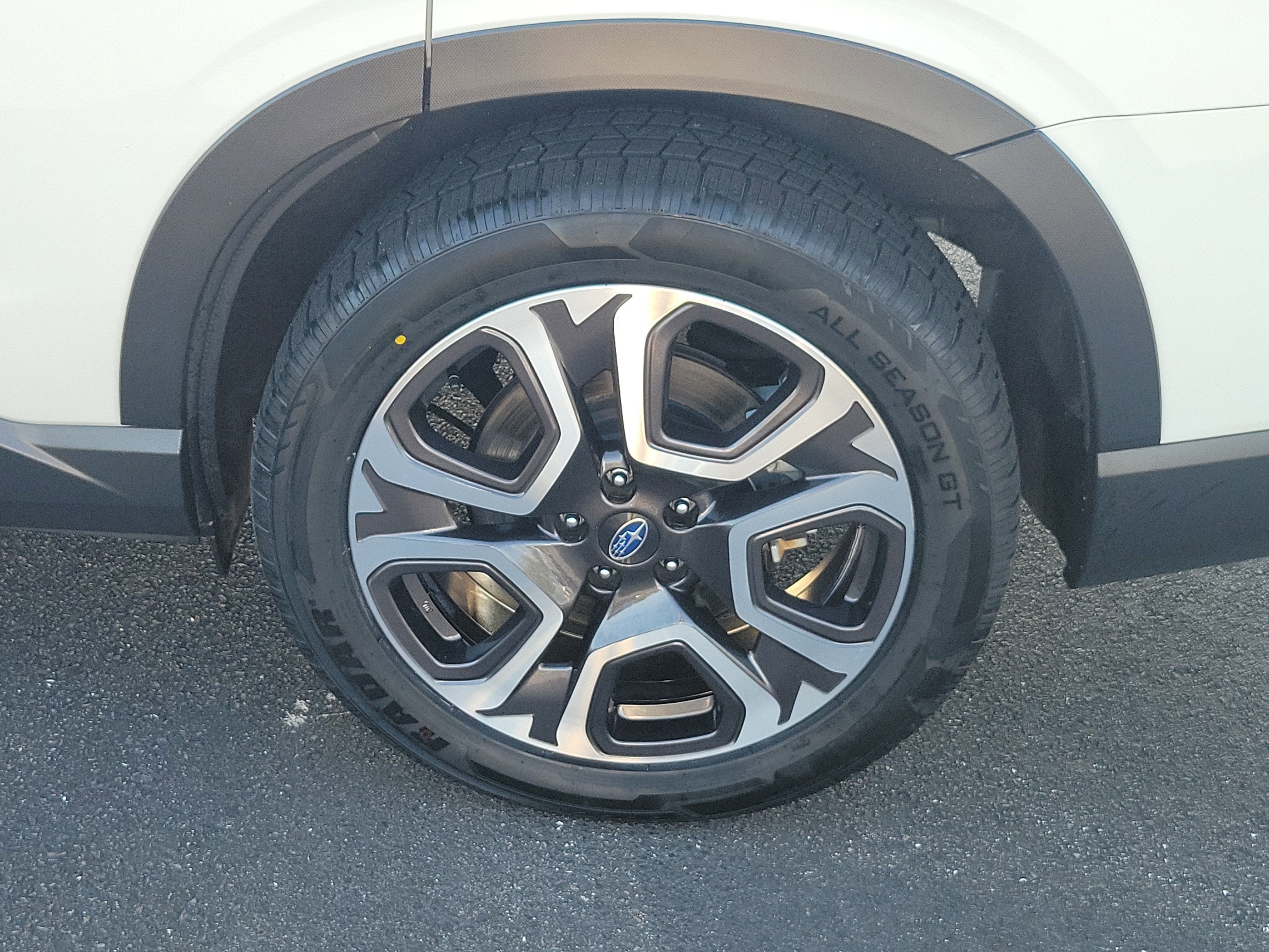 2023 Subaru Ascent Touring