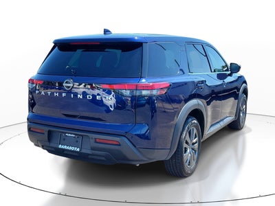 2022 Nissan Pathfinder S