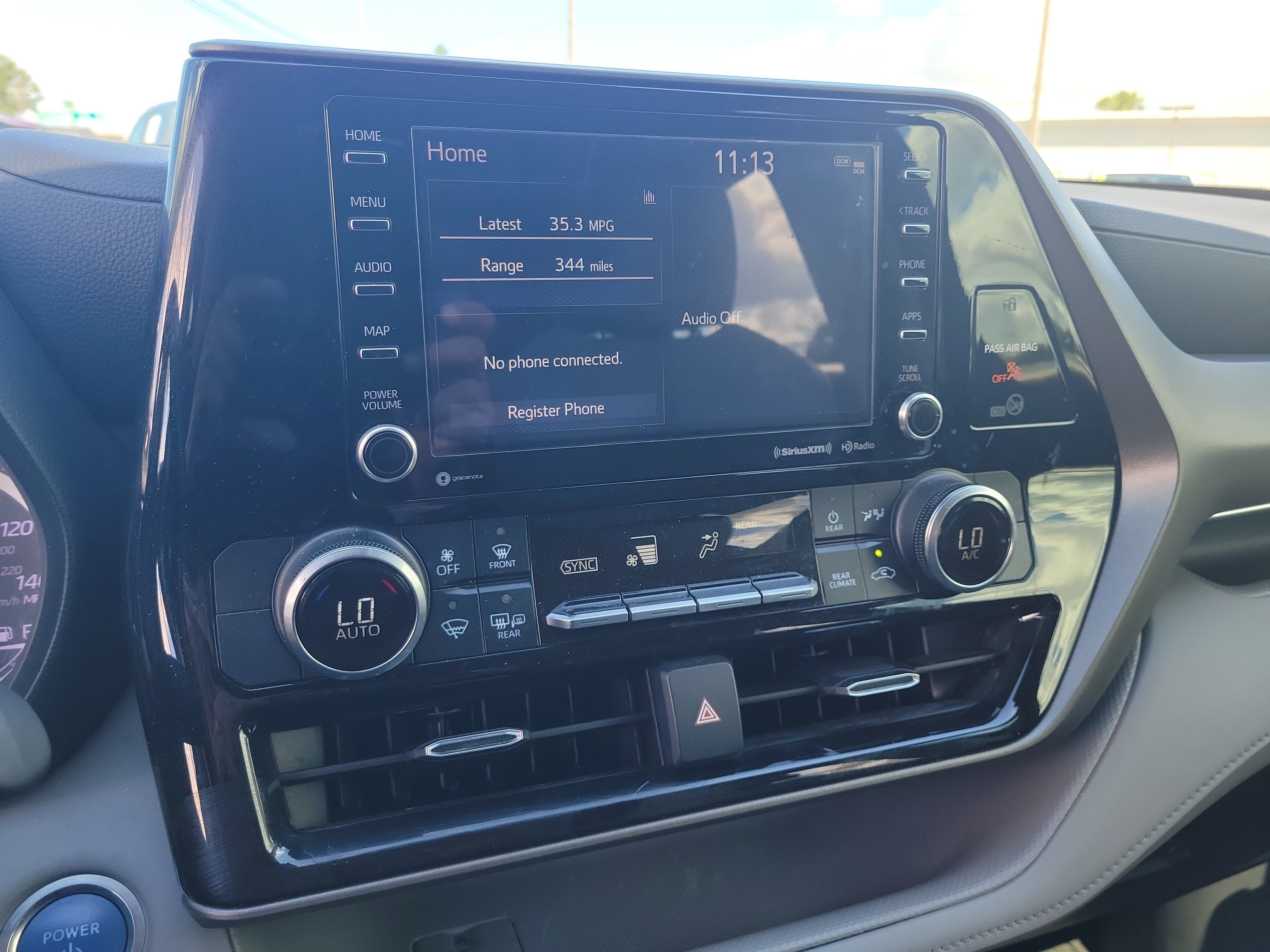 2020 Toyota Highlander Hybrid LE