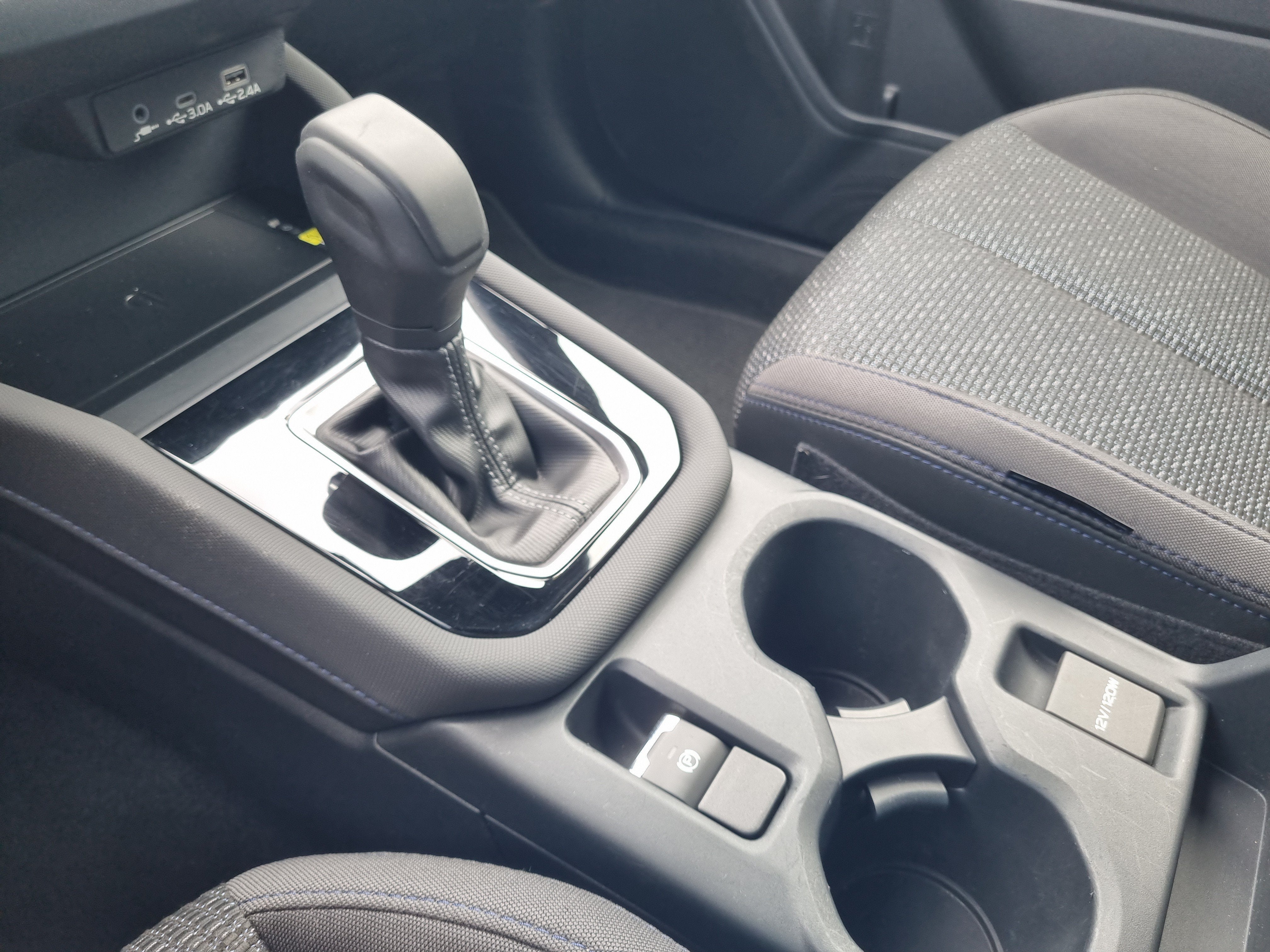 2025 Subaru Forester Premium Hybrid