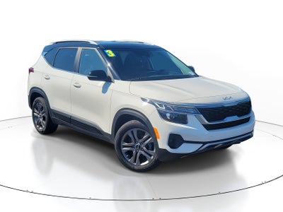 2023 Kia Seltos S