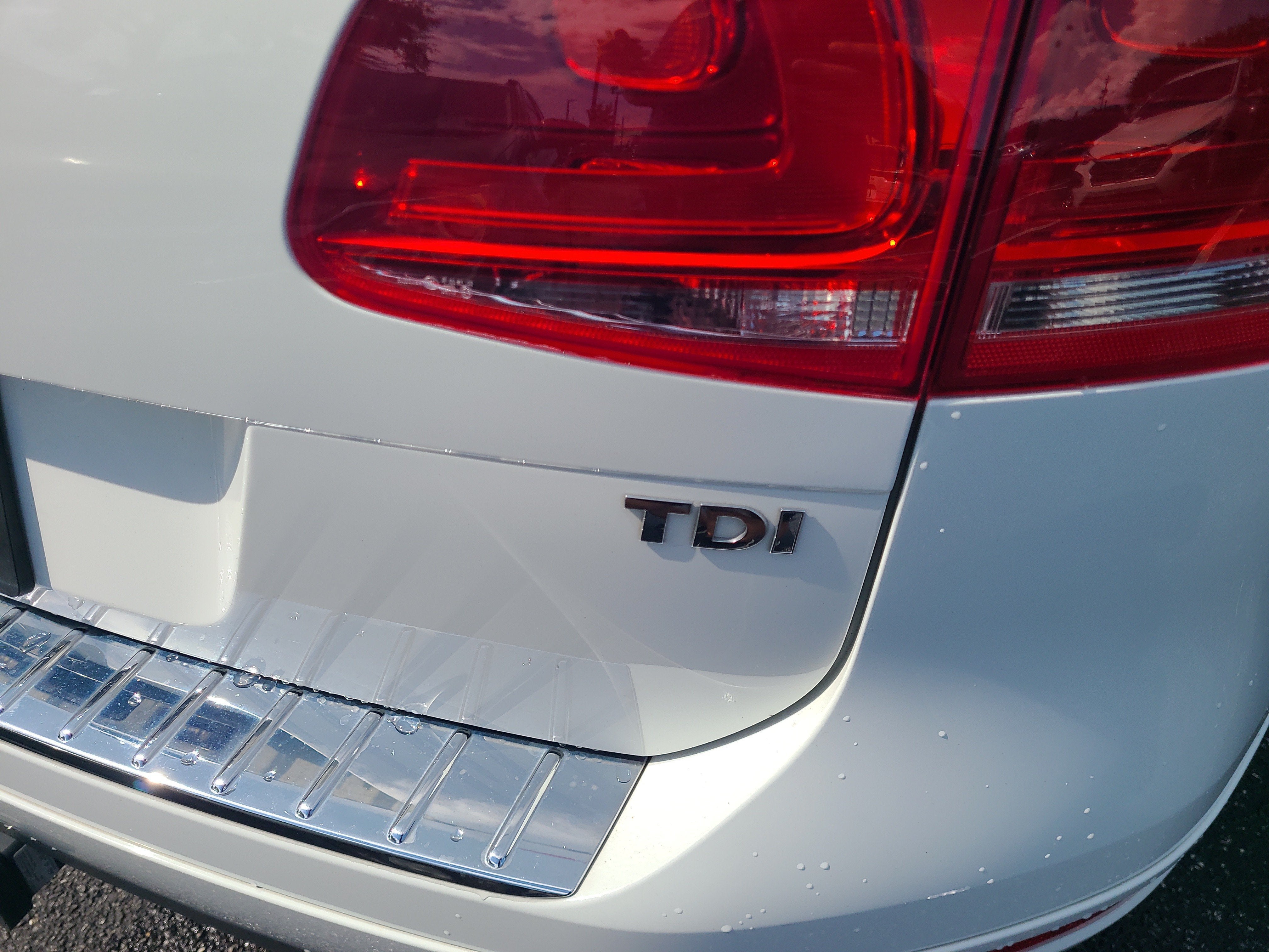 2014 Volkswagen Touareg Sport w/Nav