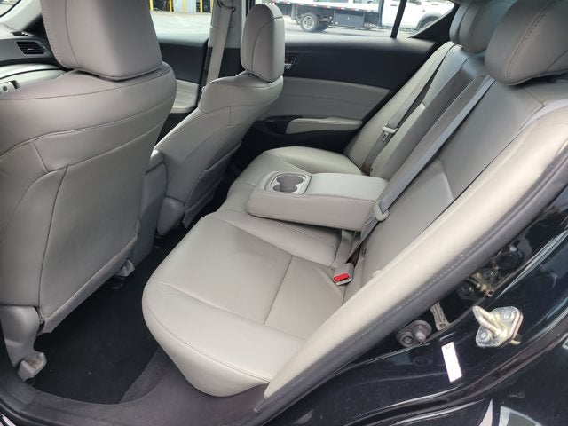 2017 Acura ILX Base