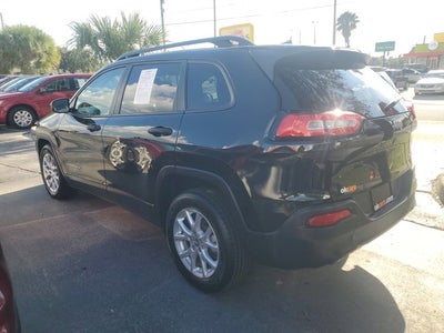 2016 Jeep Cherokee Sport