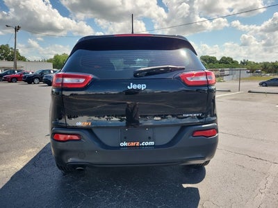 2017 Jeep Cherokee Sport