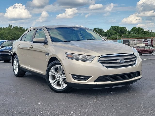 2017 Ford Taurus SEL