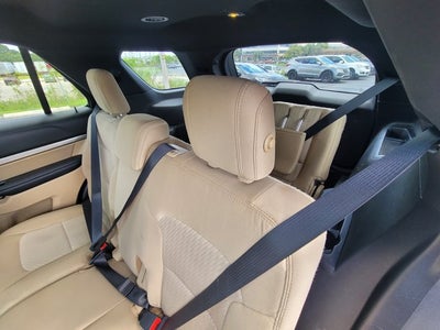 2017 Ford Explorer Base