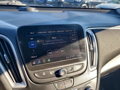 2022 Chevrolet Malibu LS