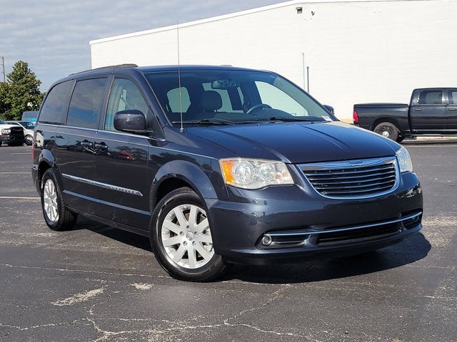 2014 Chrysler Town & Country Touring