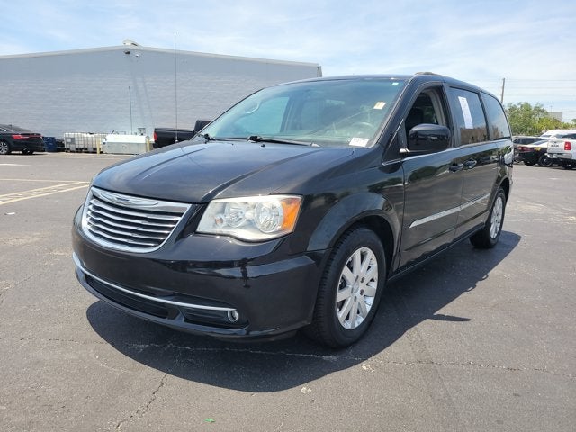 2016 Chrysler Town & Country Touring