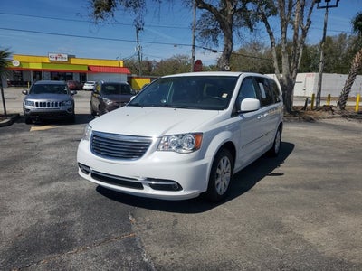 2016 Chrysler Town & Country Touring