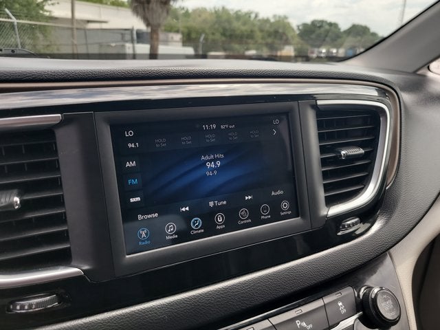 2019 Chrysler Pacifica Touring L
