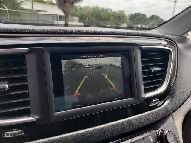 2019 Chrysler Pacifica Touring L