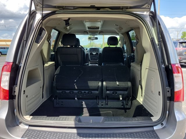 2014 Chrysler Town & Country Touring