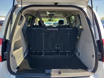 2015 Chrysler Town & Country Touring-L