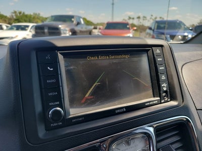 2015 Chrysler Town & Country Touring-L