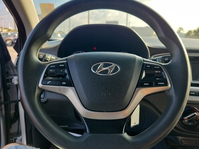 2020 Hyundai Accent SE