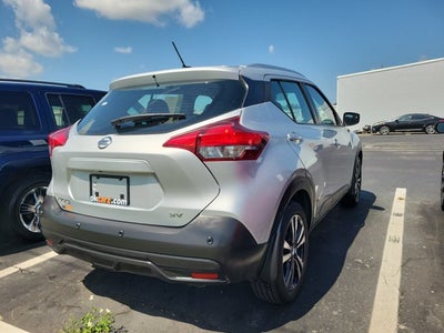2020 Nissan Kicks SV