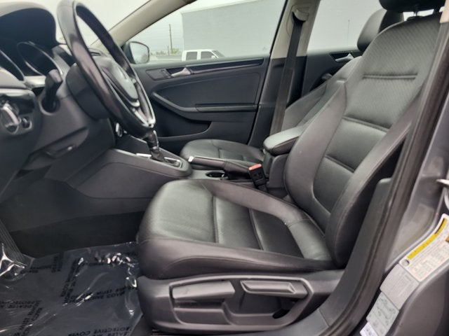 2016 Volkswagen Jetta Base