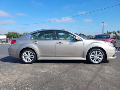 2014 Subaru Legacy 2.5i Premium