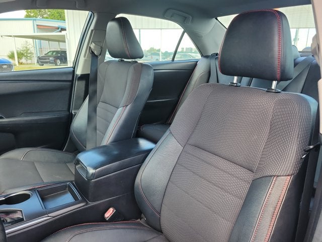 2016 Toyota Camry Base