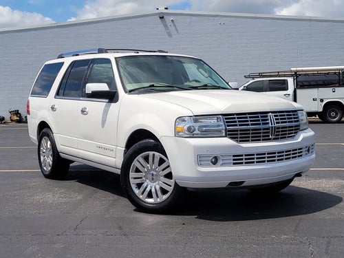 2013 Lincoln Navigator 2WD 4dr