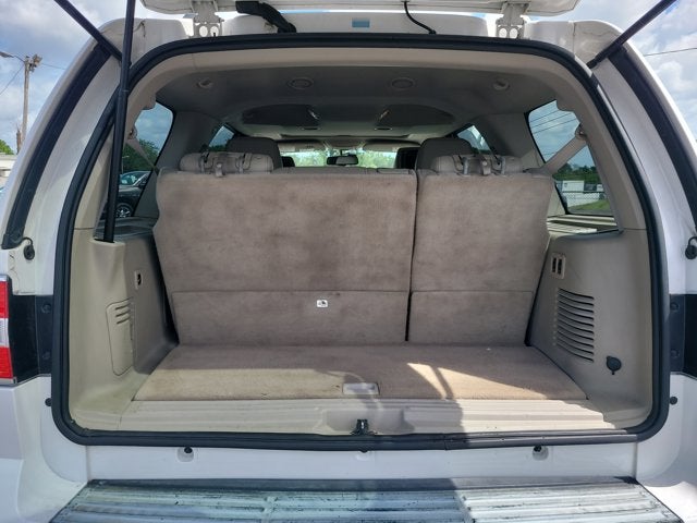 2013 Lincoln Navigator 2WD 4dr