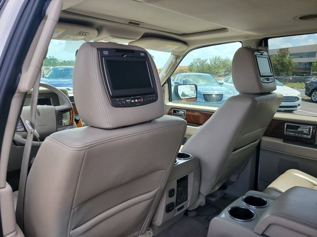 2013 Lincoln Navigator 2WD 4dr