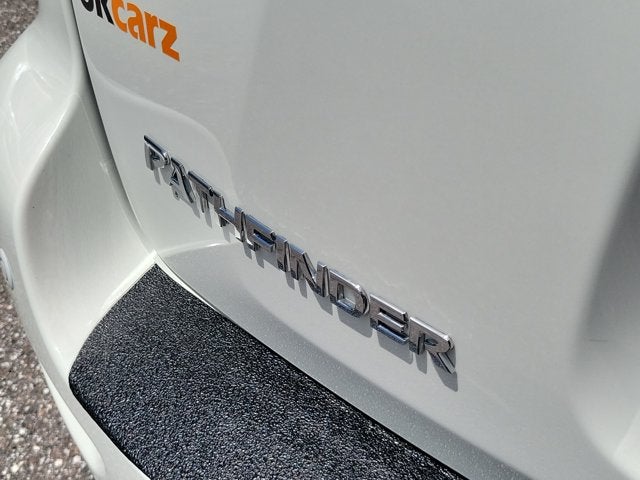 2020 Nissan Pathfinder SL