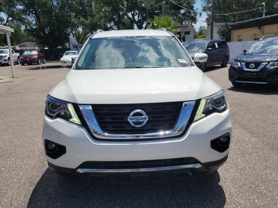 2020 Nissan Pathfinder SL