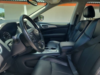 2020 Nissan Pathfinder SL