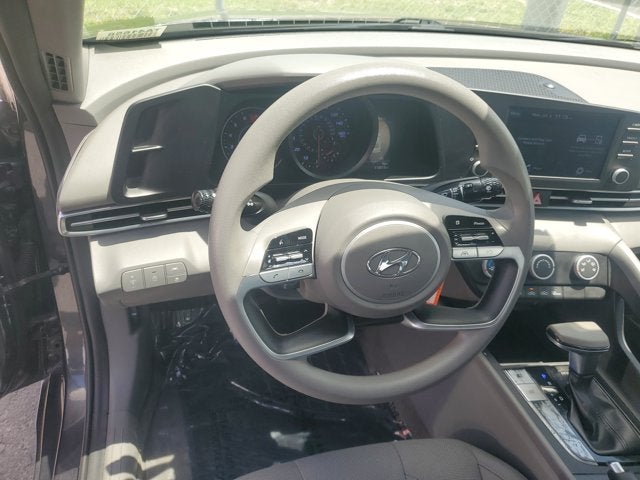 2021 Hyundai Elantra SE
