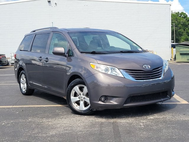 2015 Toyota Sienna Base