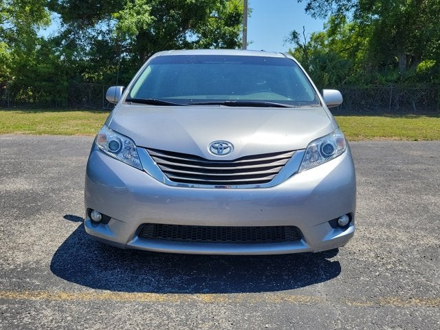 2011 Toyota Sienna Base