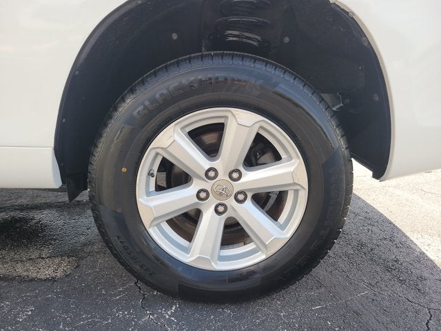 2010 Toyota Highlander Base
